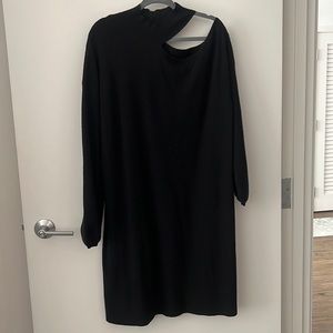 Lightly worn long sleeve dress. L- 40in P2P - 23.5 in